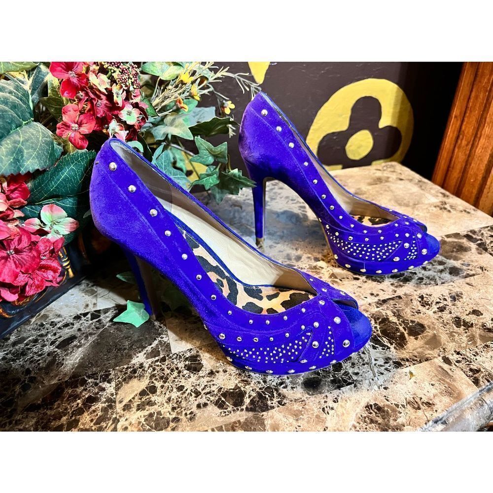 Gianni Bini Purple Suede Gold Studded Perp Toe Pumps Size 8 - Picture 2 of 5